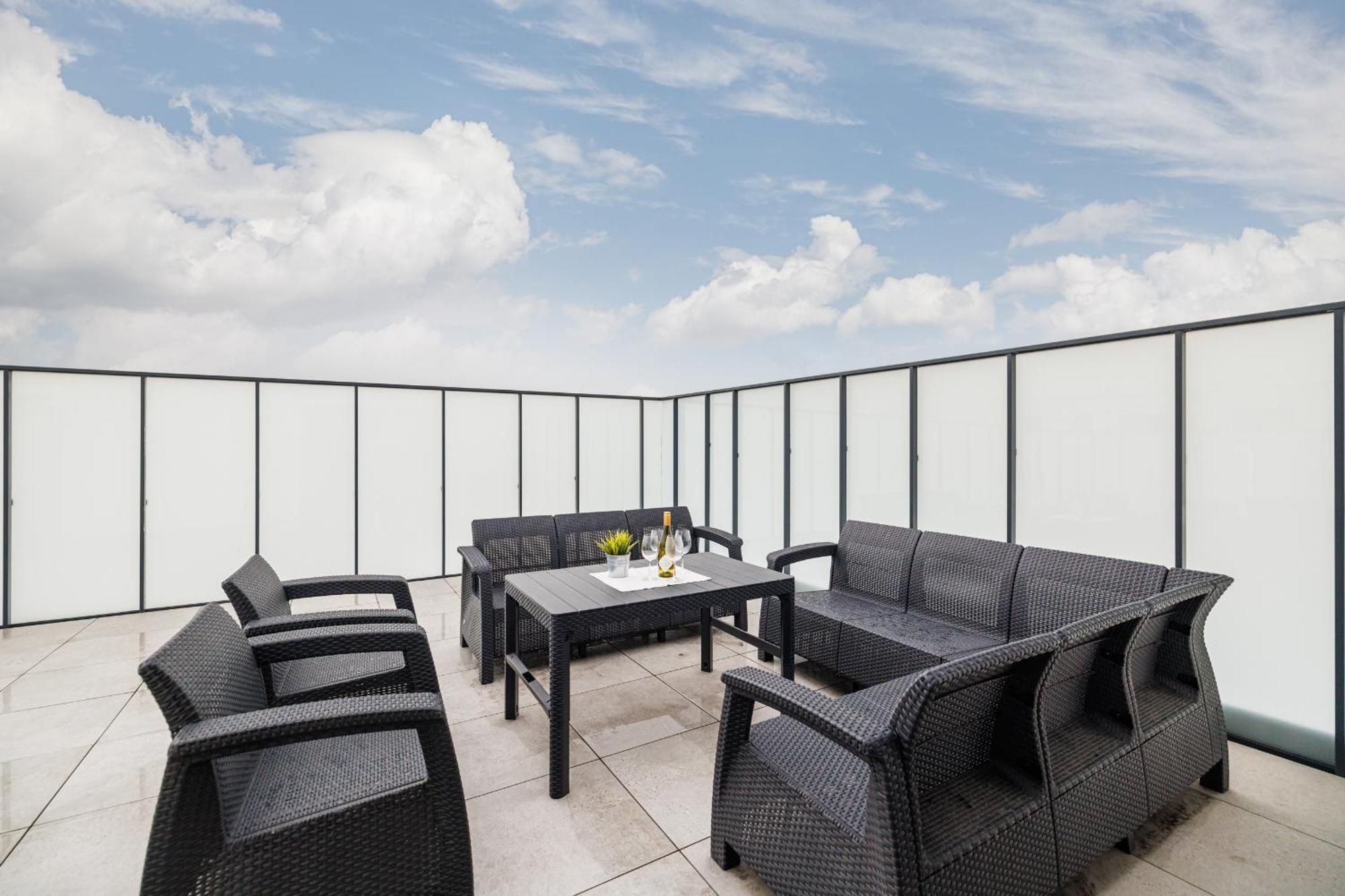 Apartmán Ina Rent - Przystan Letnica Gdaňsk Exteriér fotografie